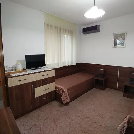 къща Pepi 招待所 索佐波尔